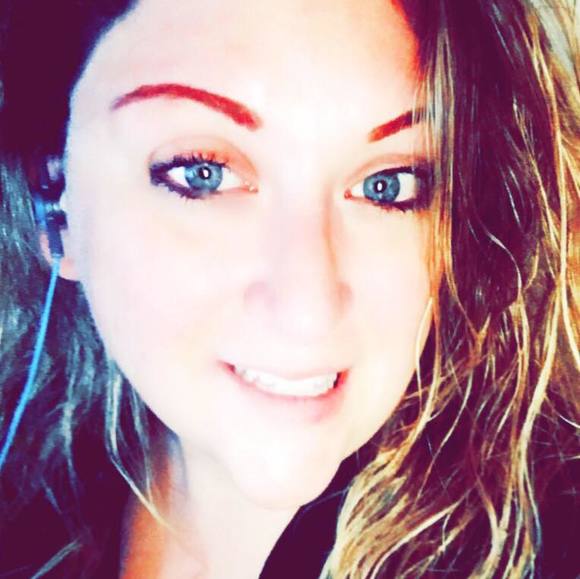 Meet your Posher, Andrea - Picture 1 of 1